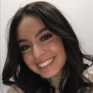 Meet your Posher, Haley